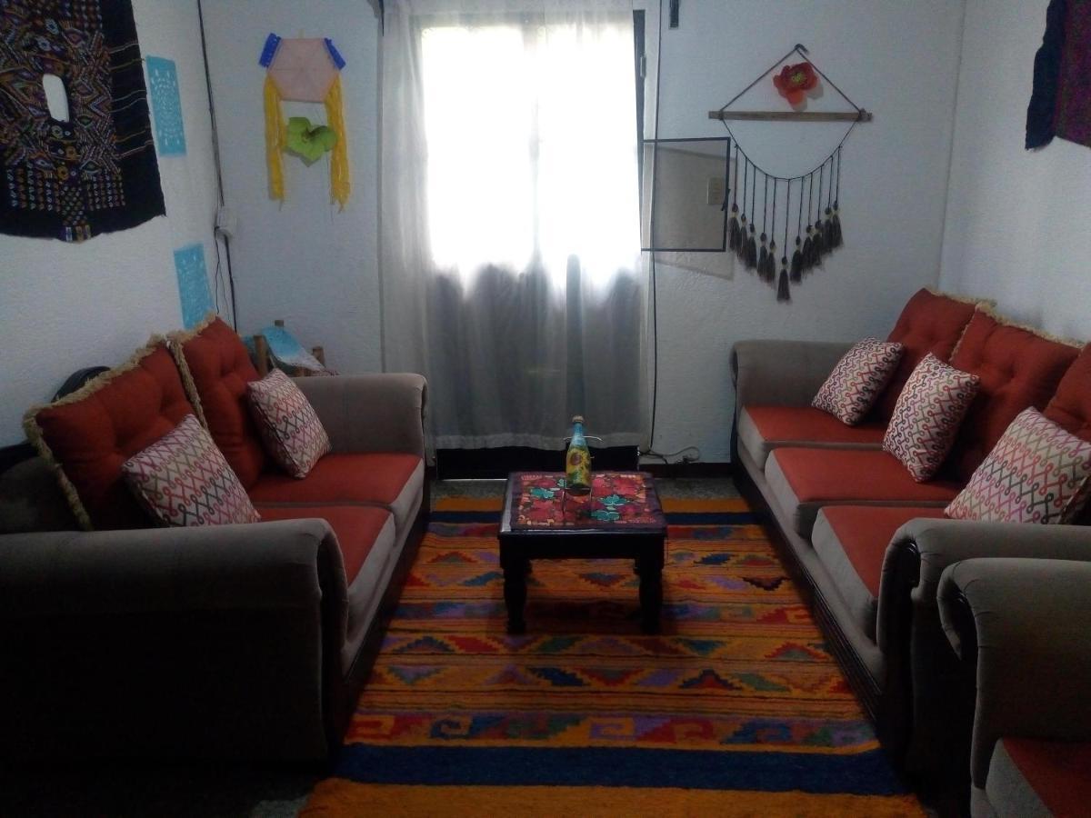 Casa Familiar Hotel Antigua ภายนอก รูปภาพ